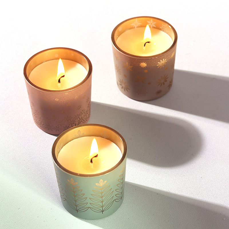 เทียนเซรามิกหลากสีสัน กลิ่นหอม - Candle Fragrance บทวิจารณ์และราคา