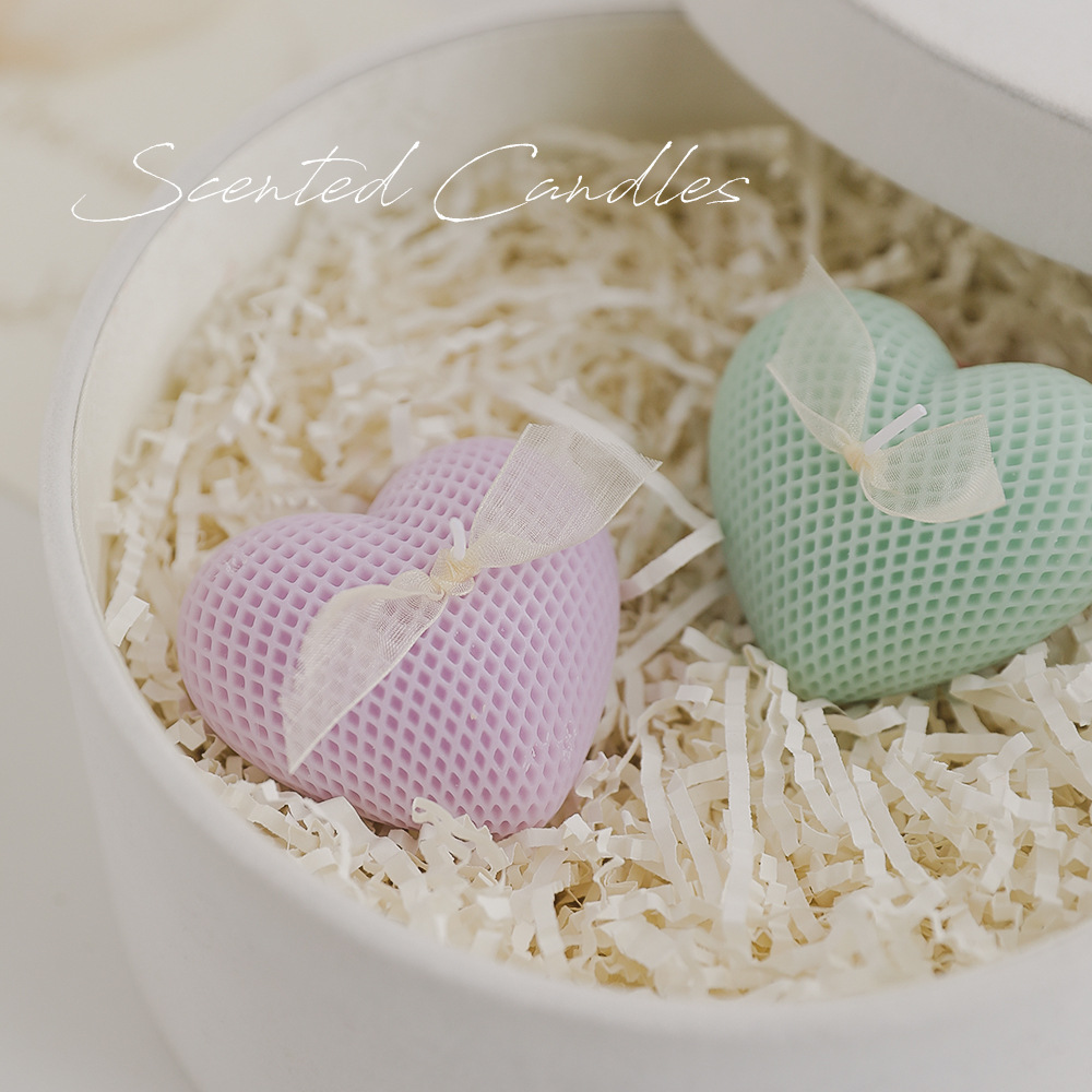 เทียนหอมรูปหัวใจสำหรับวันวาเลน - Candle Fragrance บทวิจารณ์และราคา